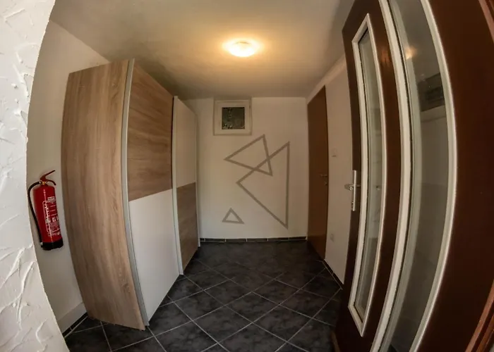 شقة Apartma Planinski Raj *