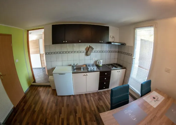 Apartma Planinski Raj شقة بوويتش